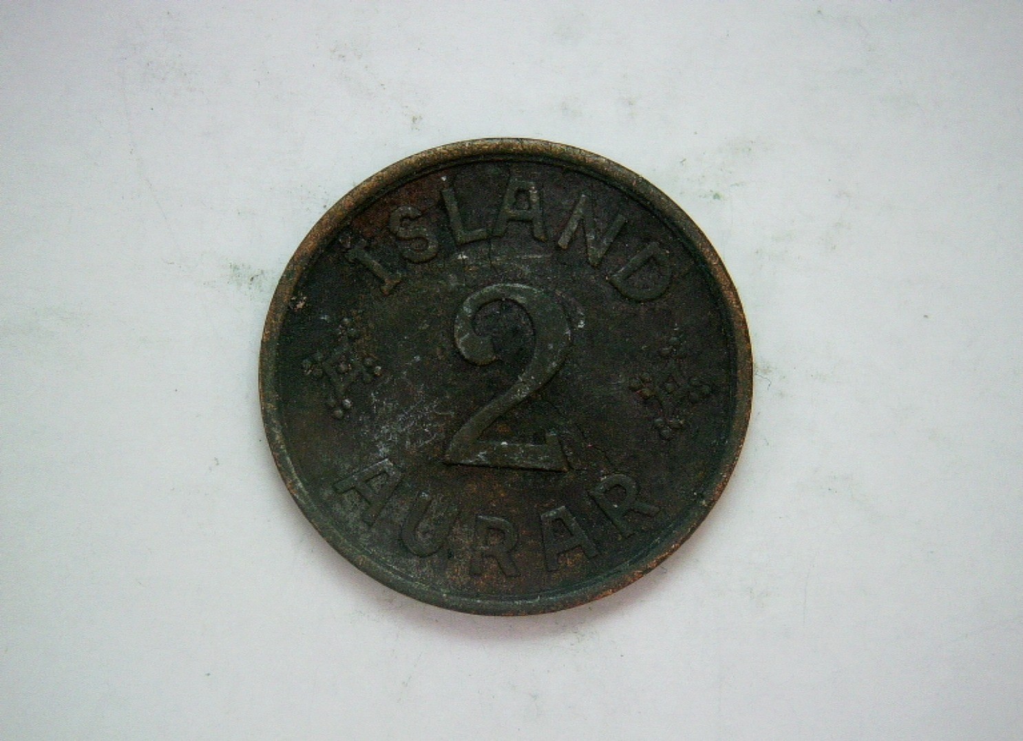 Iceland 1940 2 Aurar Icelandic Aurar (Christian X monogram type) Coin