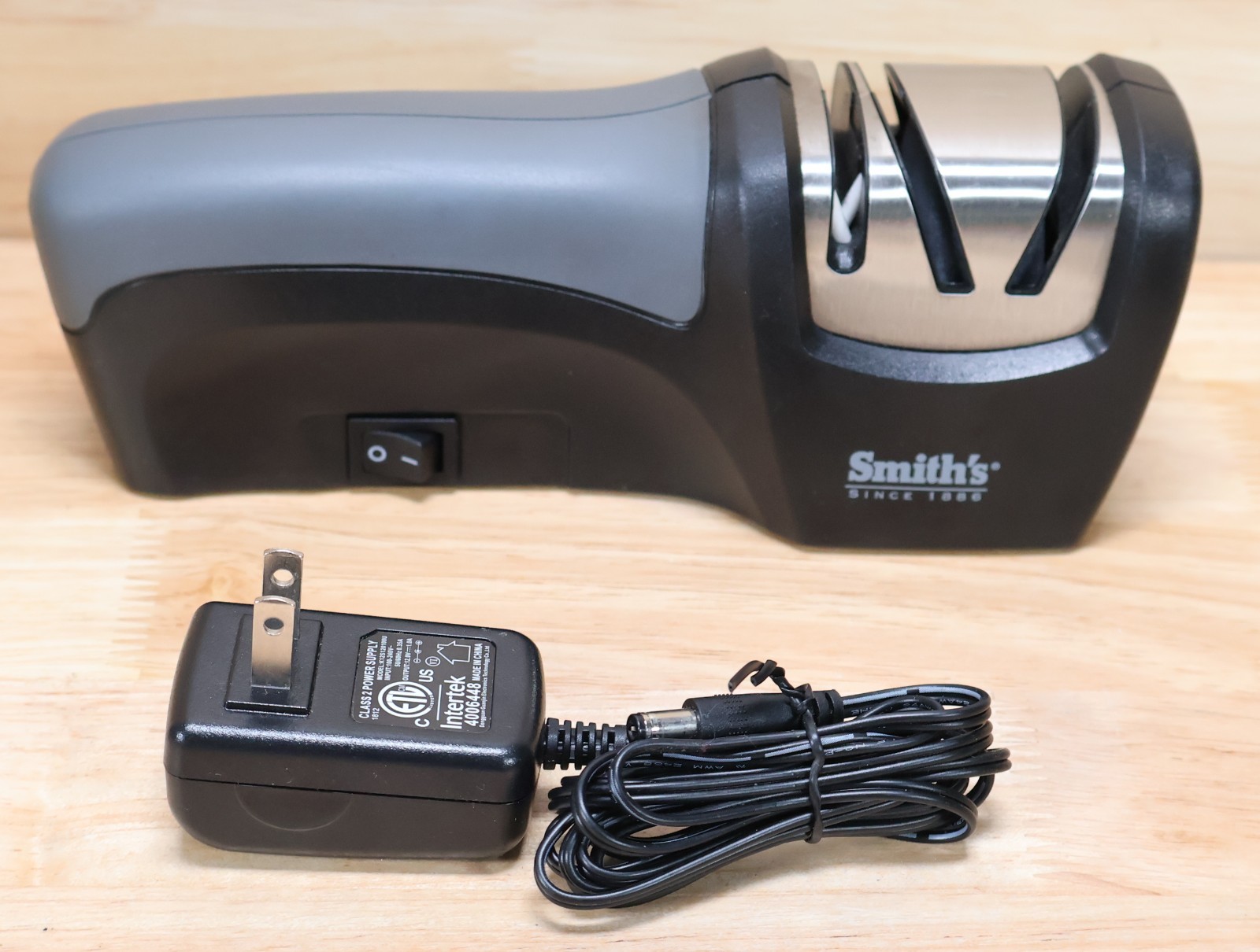 Smith's Synthetic Compact Electric Knife Sharpener 50097
