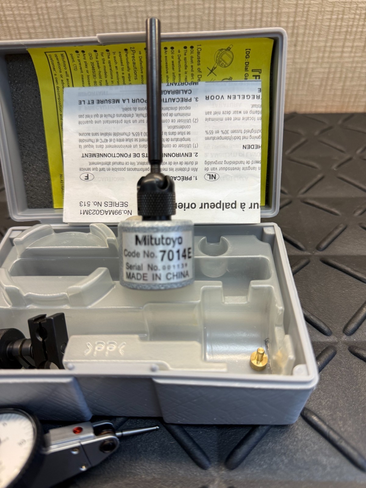 Mitutoyo 7014E Mini Magnetic Stand Indicator Holder Box Manual Used