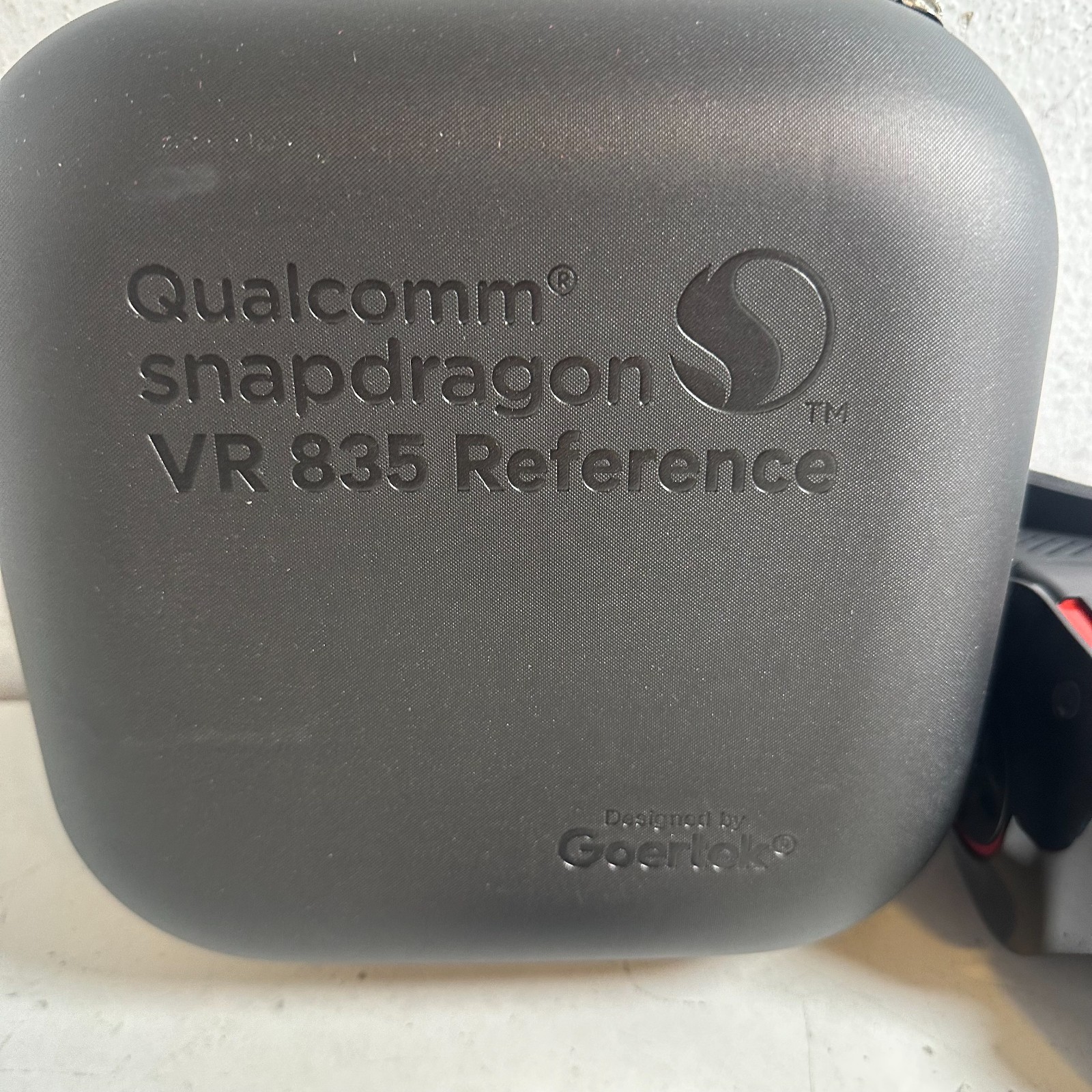 Qualcomm Snapdragon VR 835 Reference Virtual Reality Headset Development Kit