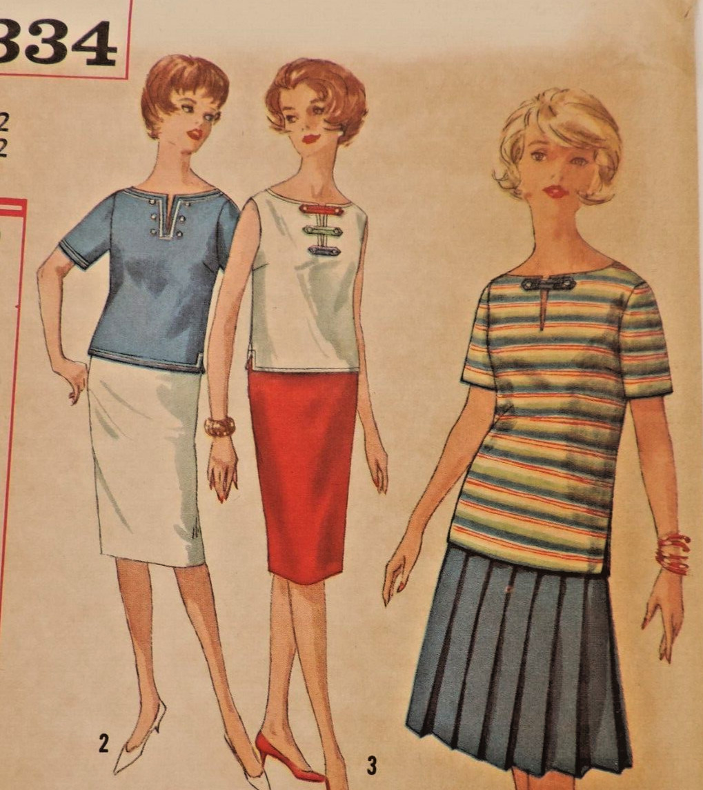 Simplicity 4334 Miss Pullover Blouse & Pleated/Slim Skirt SZ 12 B 32 Uncut
