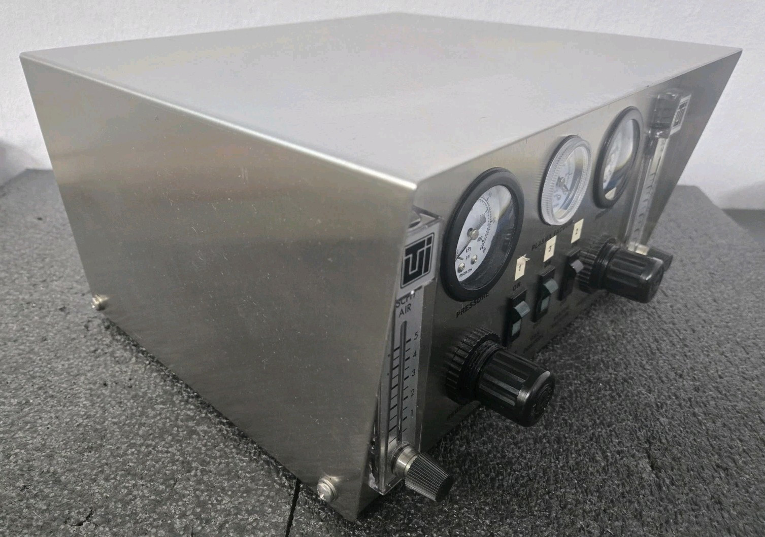 Terra Universal Plasma-Preen Controller 9505-17