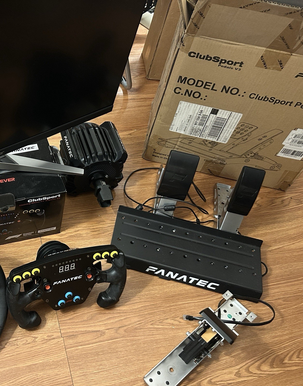 Fanatec DD 8 nm with monitor gamer 1 m 144 hz pedales load cell
