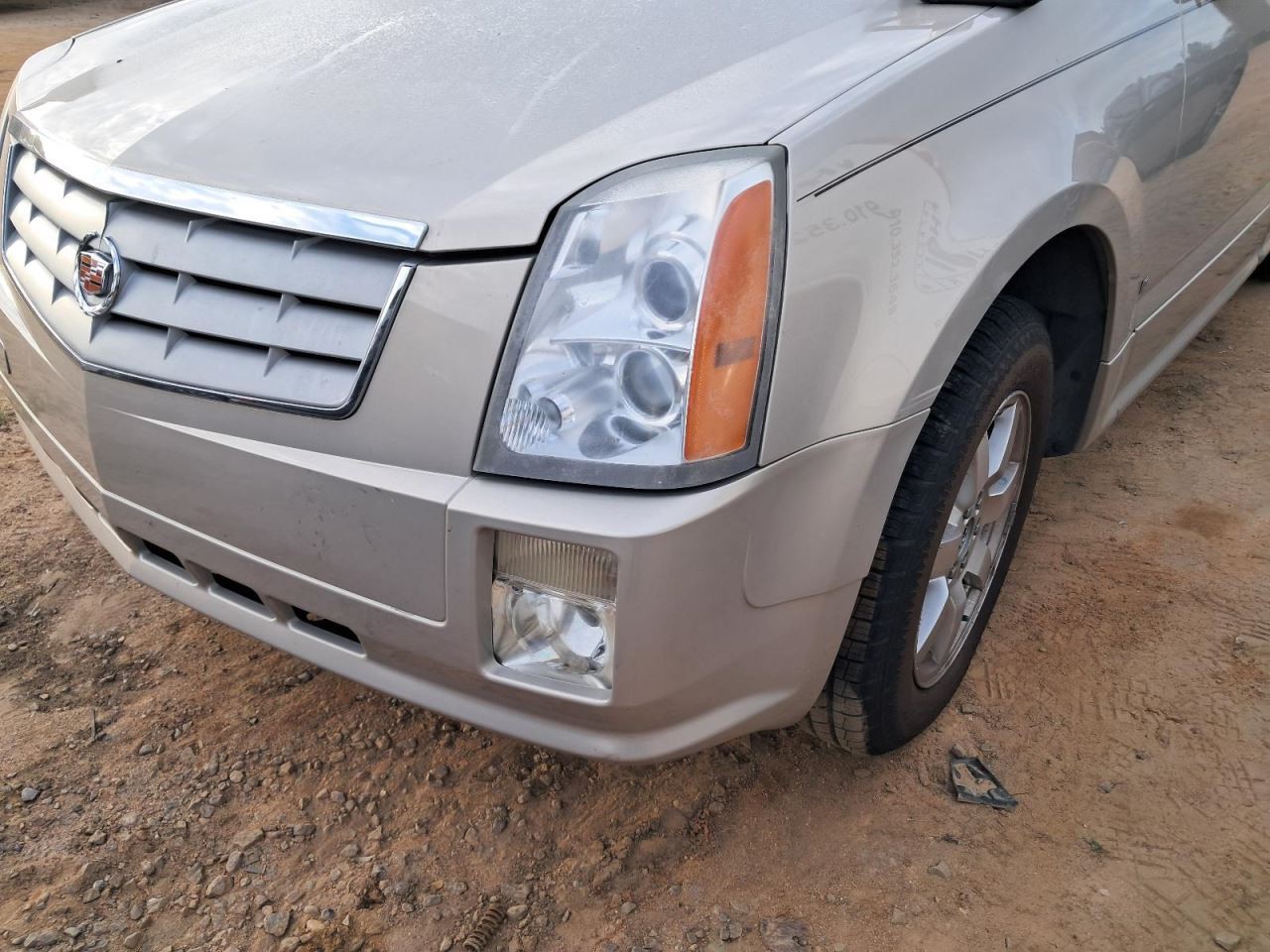 SRX 2008 Glove Box 4775038