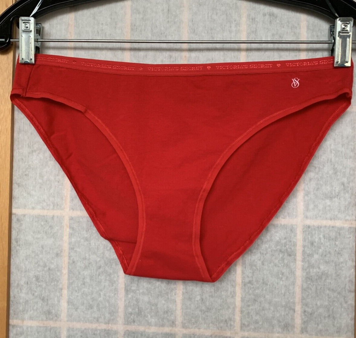 NWOT Victoria''s Secret  Red  Cotton Blend   L  Bikini Panties  W/ Logo