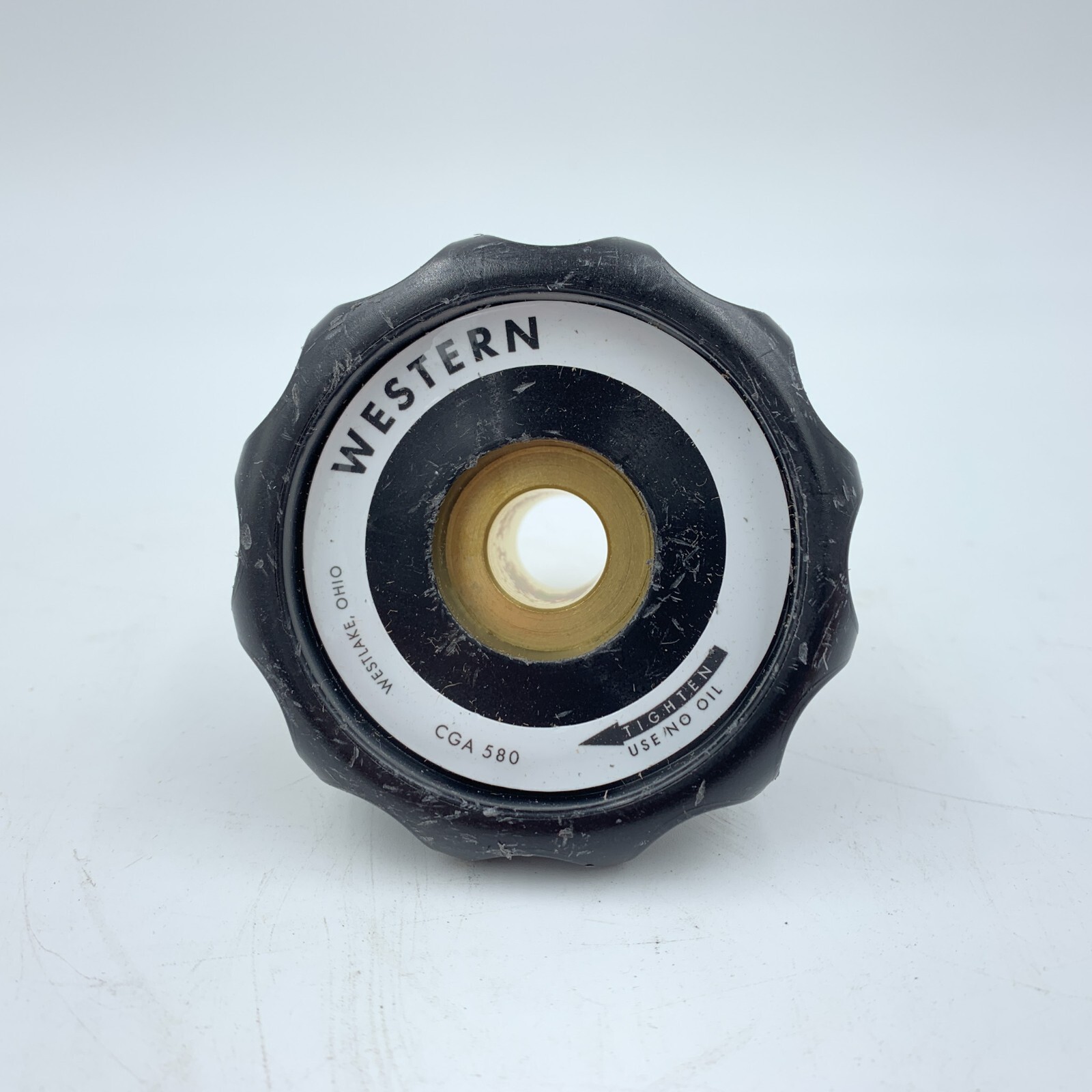 Western Enterprises 692P Hand Tight Male Nut For Gas 3000PSIG CGA-580