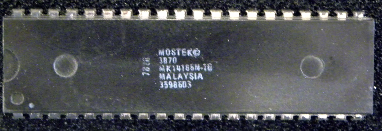 Mostek MK3870 Microcontroller IC Chip MK14185N-10 8-Bit Vintage 40-Pin DIP