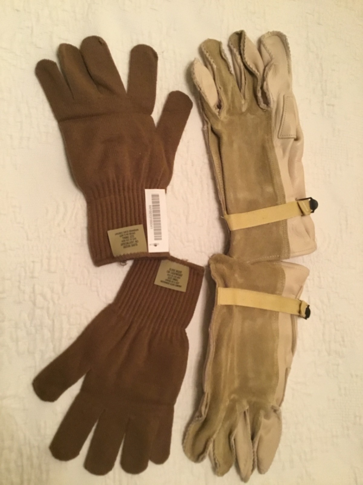 US Army M-1950 Military Gloves shell Cowhide  Size 4 & cold liners NOS