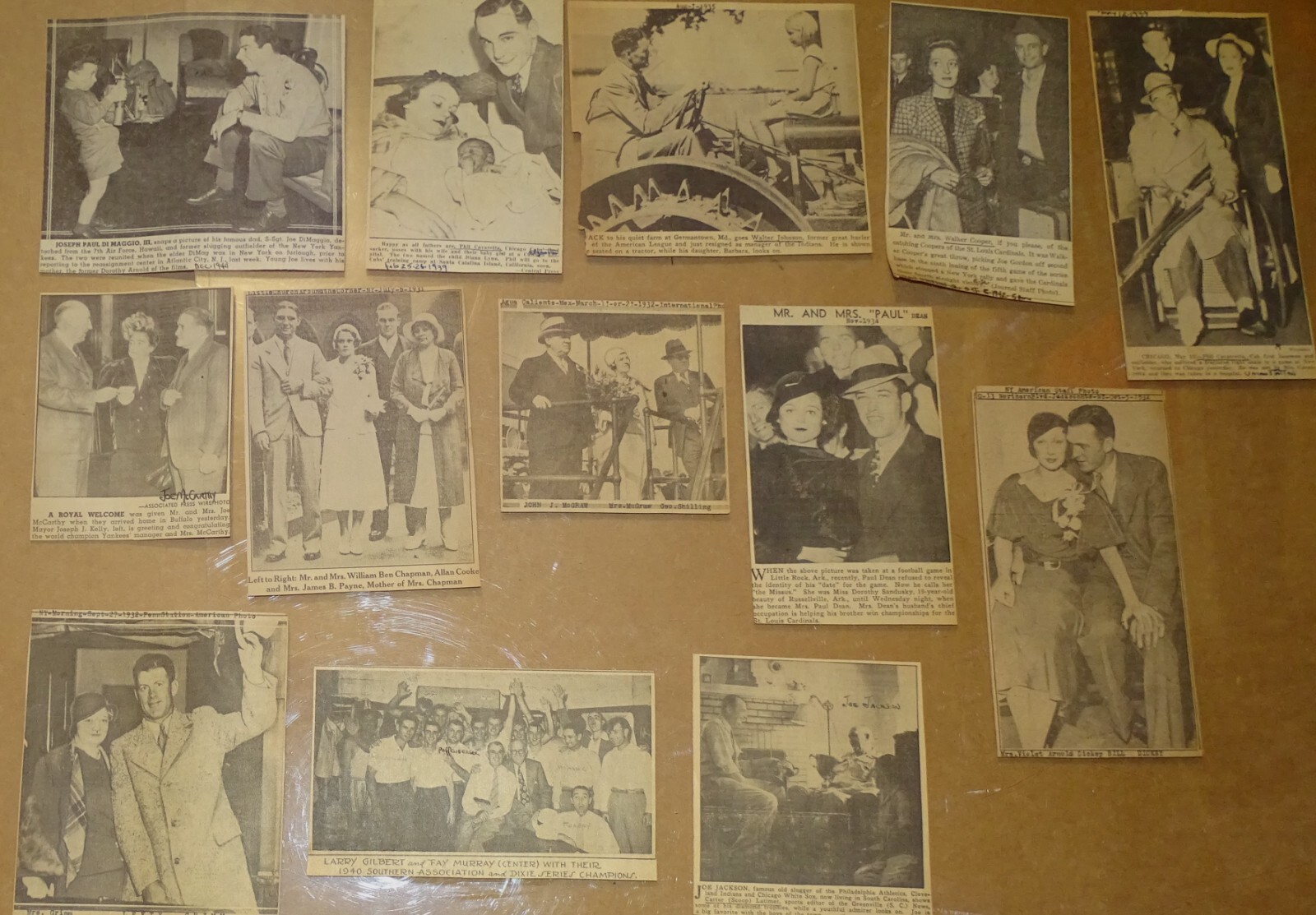 13 Newspaper Clippings JOE JACKSON 1942, 1940 Nashville Vols, Joe DiMaggio 1944