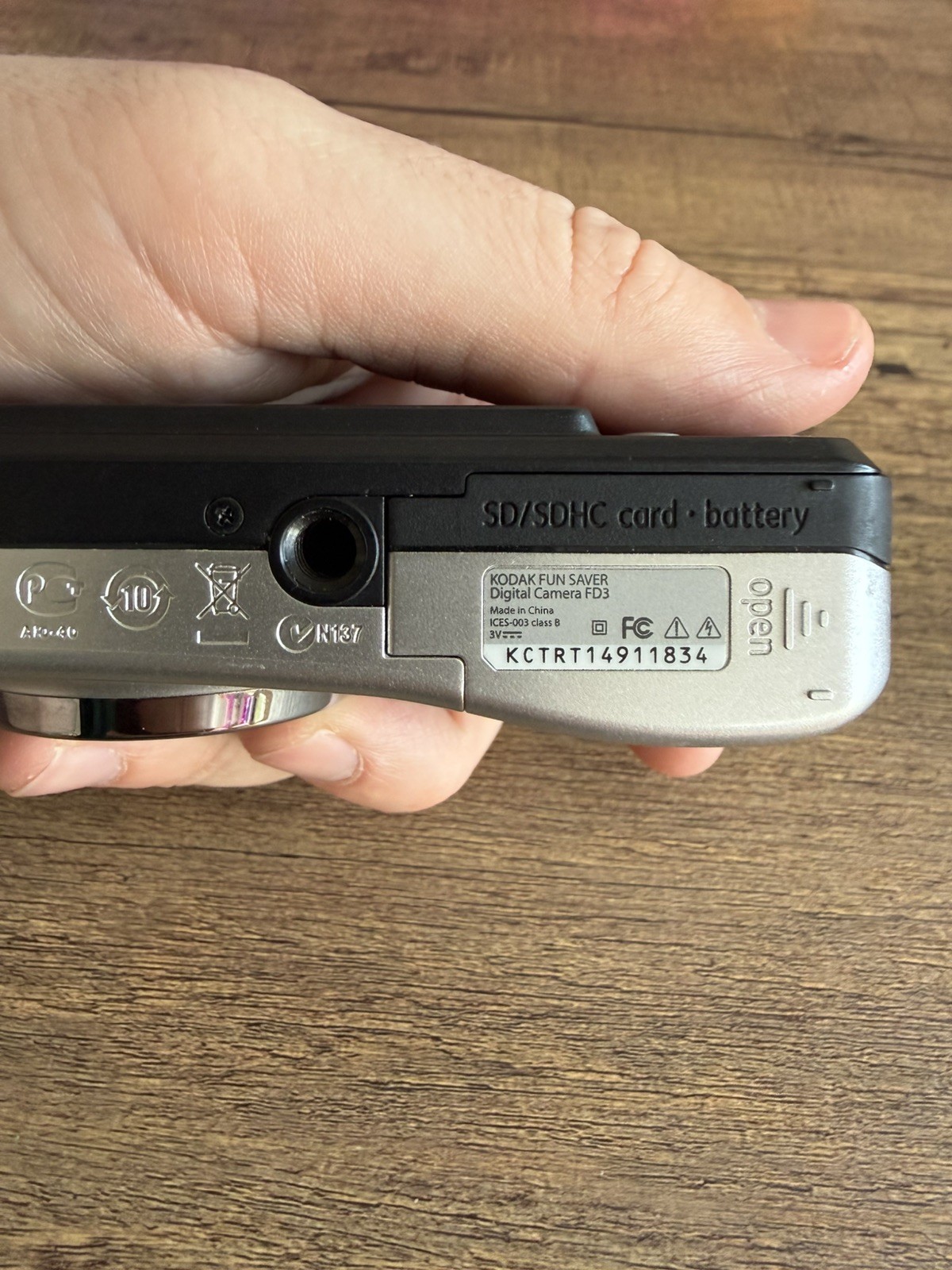 Kodak Fun Saver Digital FD3 12MP Camera - Compact Point & Shoot
