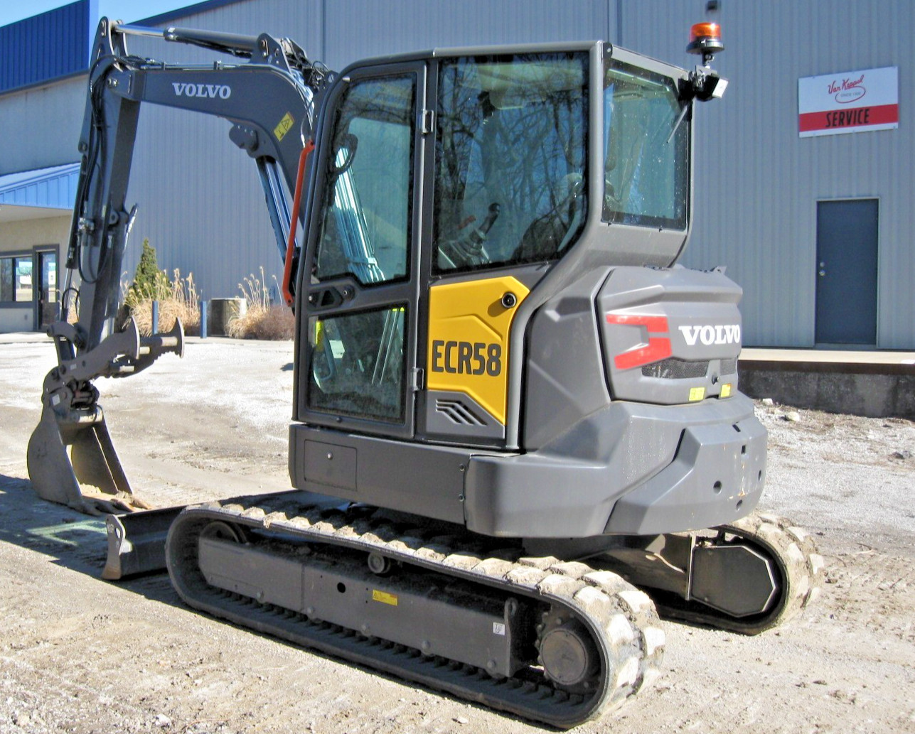 2023 VOLVO ECR58 COMPACT EXCAVATOR
