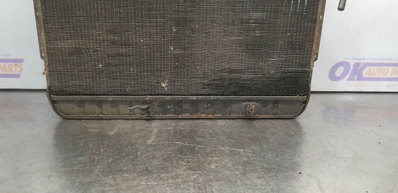 1959 CADILLAC SEDAN DEVILLE 390 RADIATOR