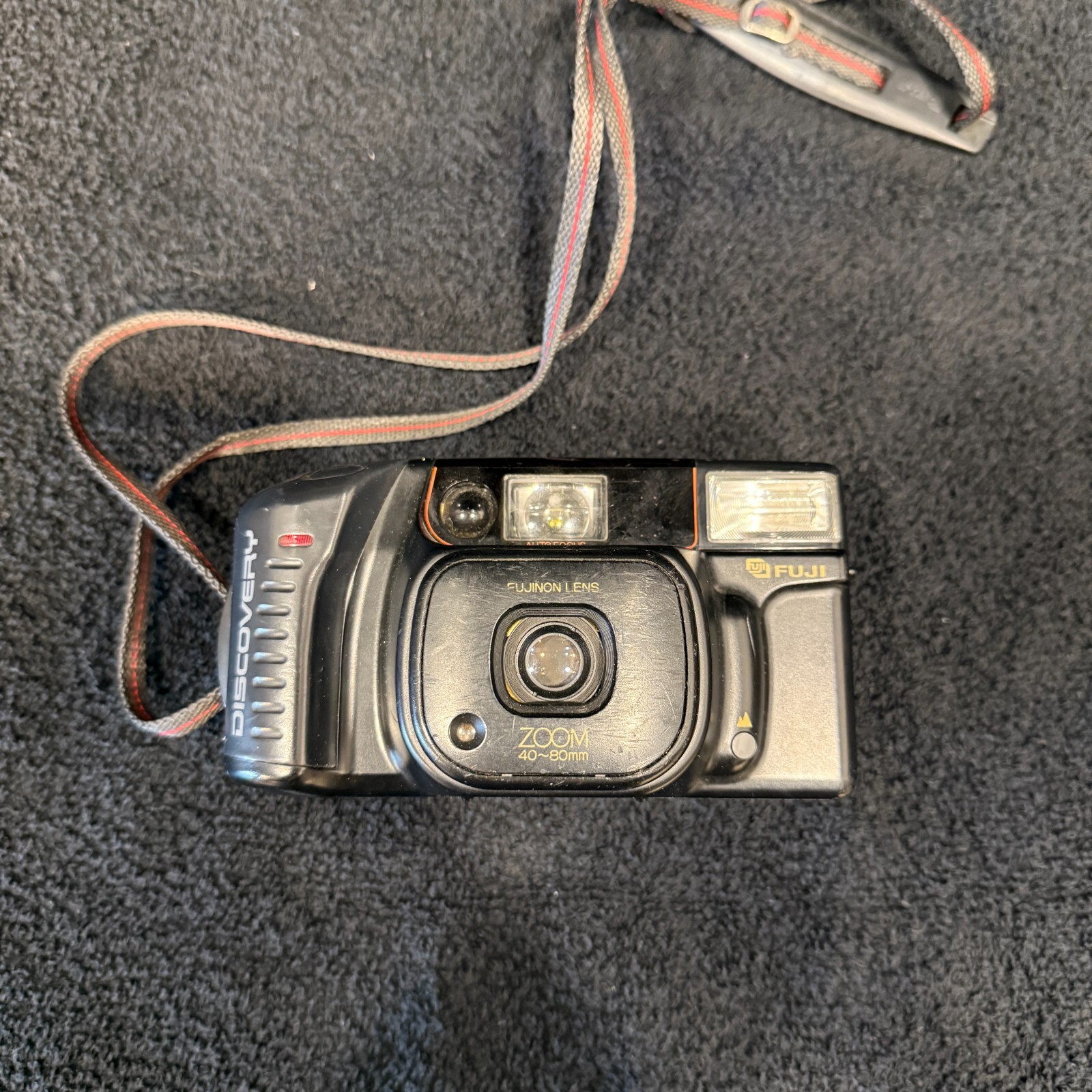 Fuji FujiFilm Discovery 800 Zoom 35mm Point and Shoot FOR PARTS