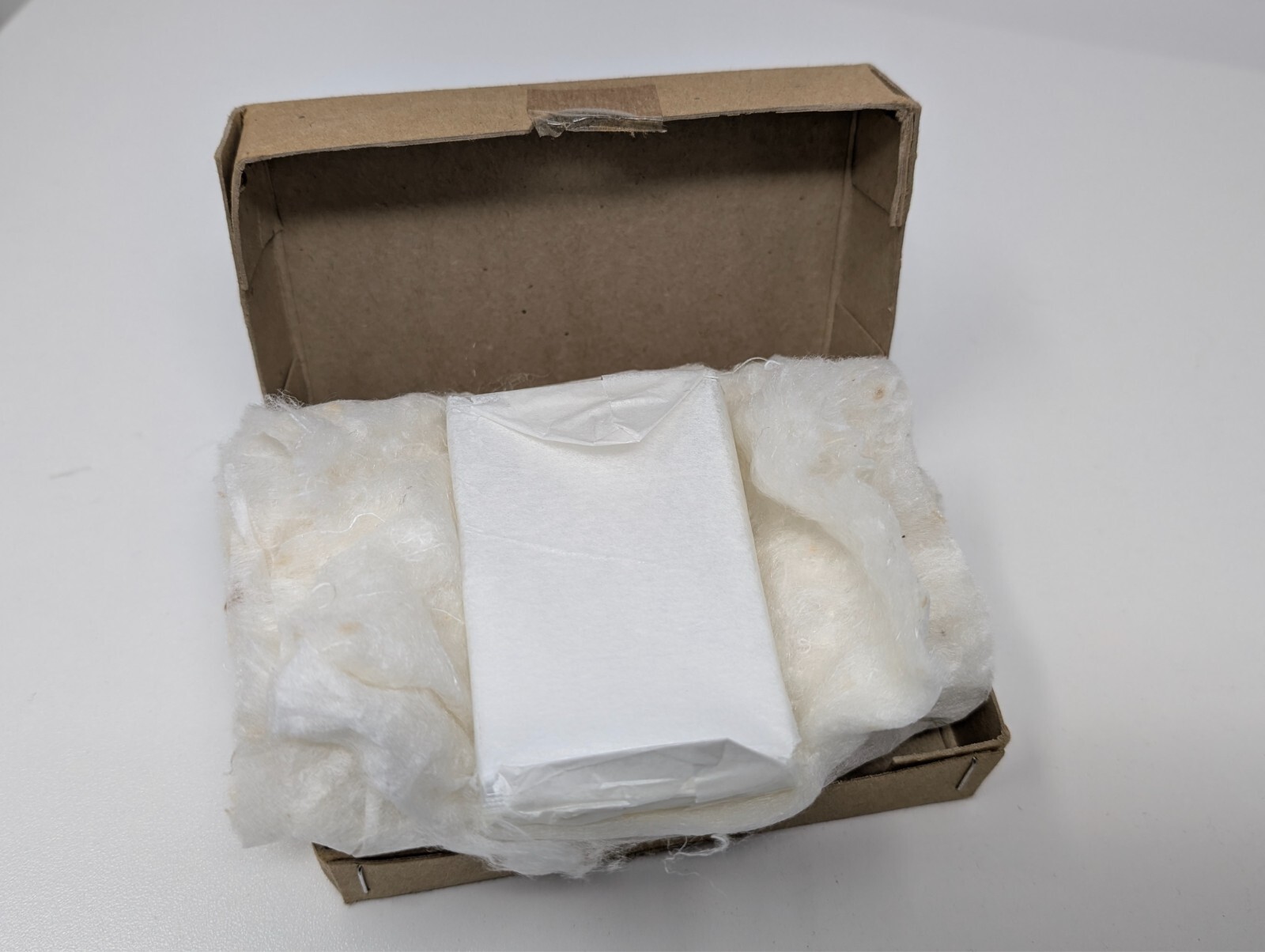Logitech 74x49 Microscope Cover Slips, 0.17mm, 100/Box, 0CON-159, Petrographic