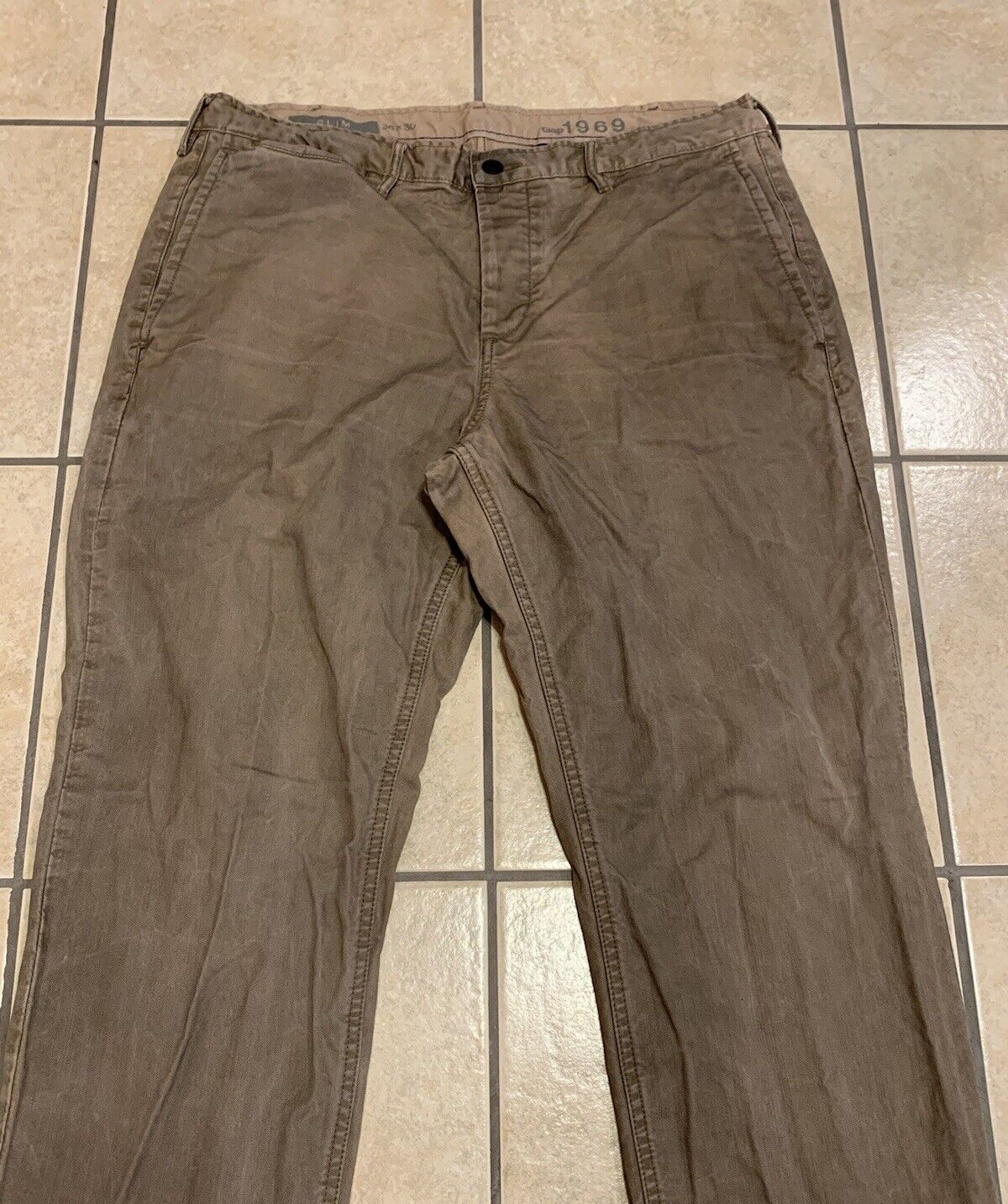 Men's 36x30 GAP 1969 Brown Slim Fit Straight Leg Trouser Pant 100% Cotton 851151