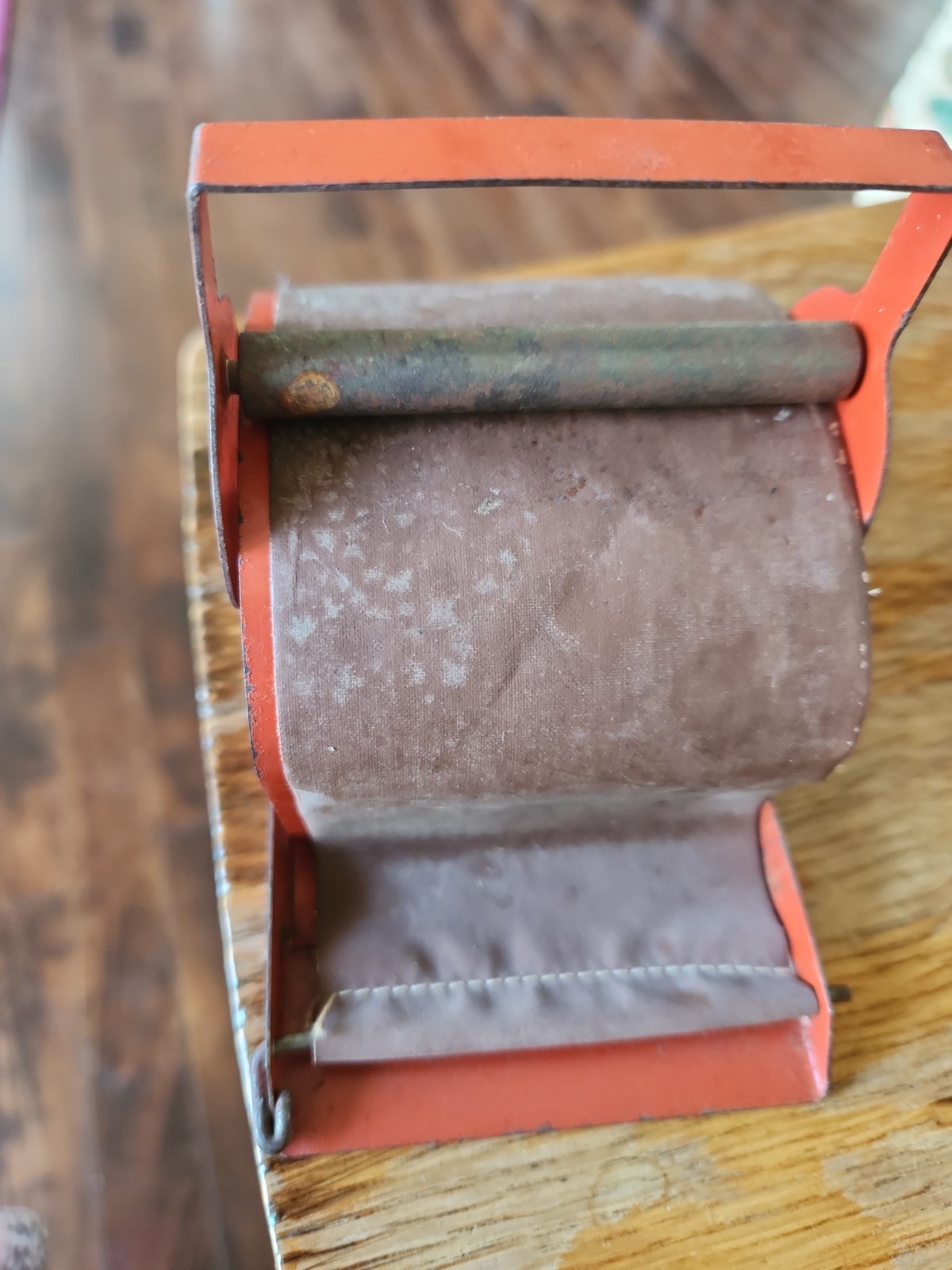 Vintage Brown & Williamson Cigarette Roller Sweet