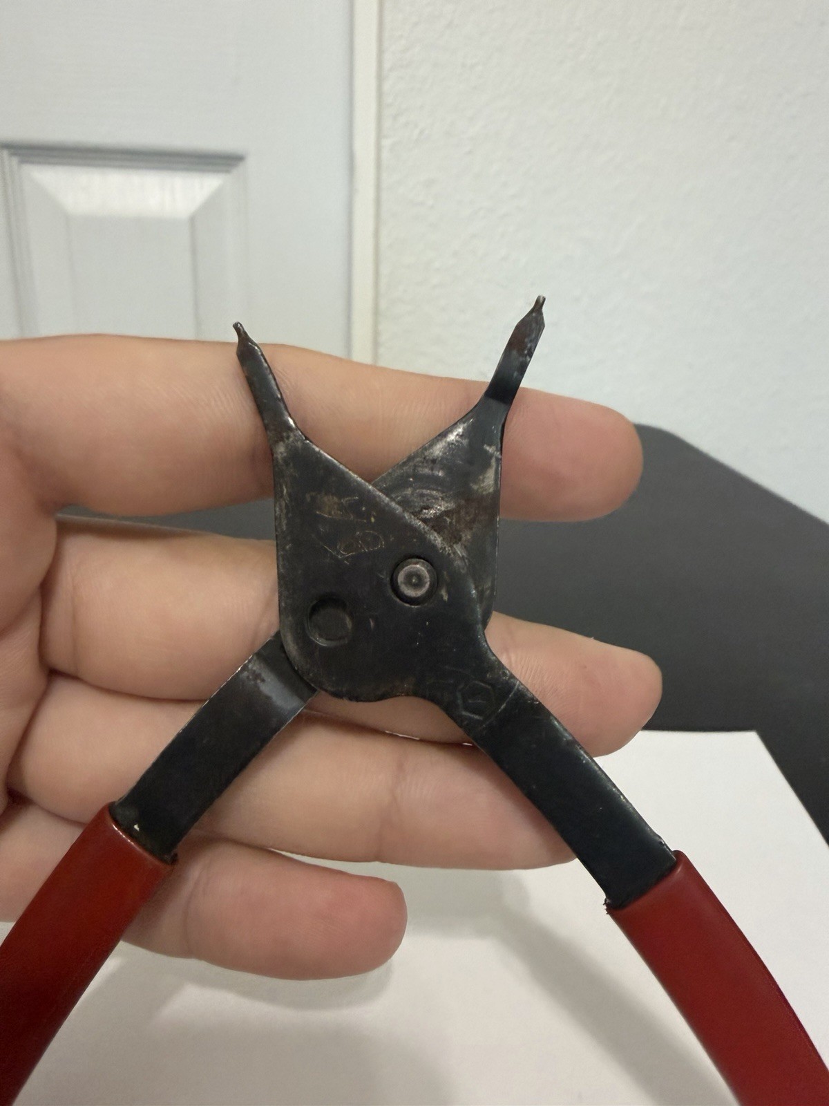 MAC TOOLS TP32, SNAP - RING PLIERS, 6" LONG *REVERSIBLE*