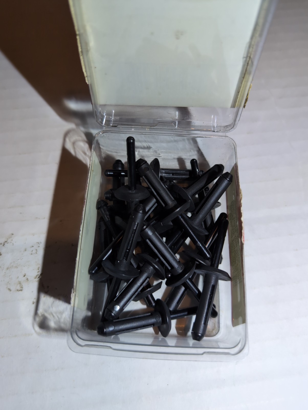Plastic Rivets 770-2871 Pack Of 19