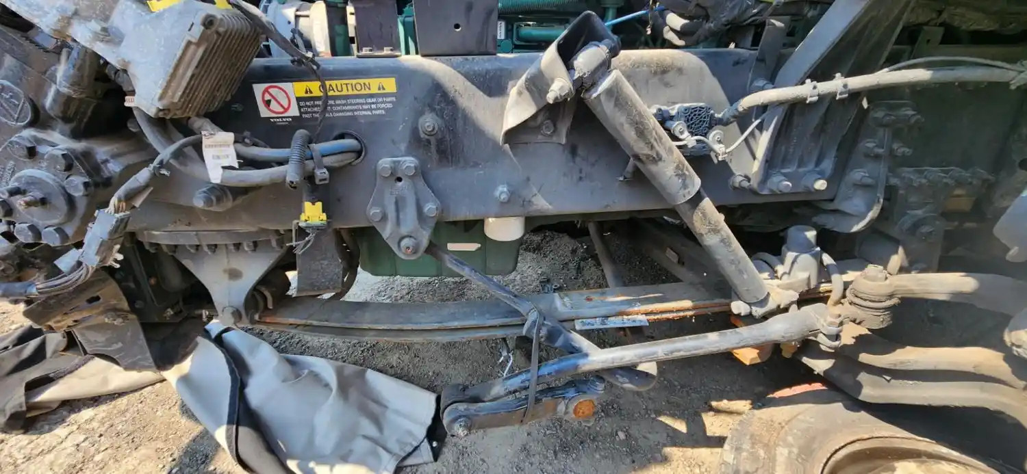(Used) 2021 Volvo VNL, FRONT LEAF SPRINGS Front Leaf & Springs P-53752
