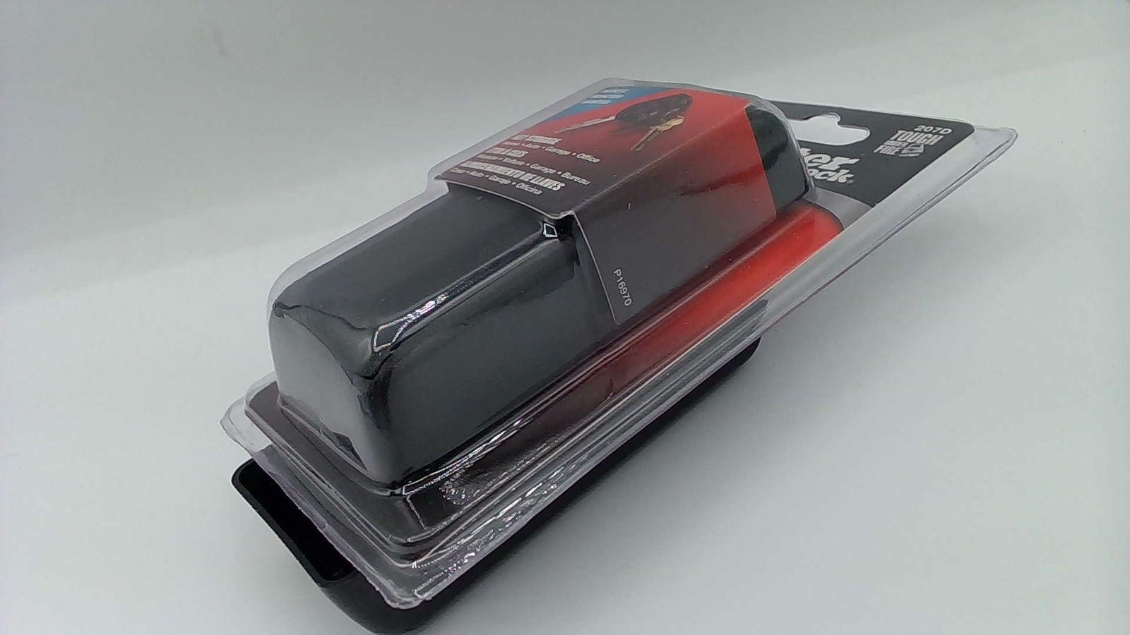 Master Lock Magnetic Key Storage - 207D