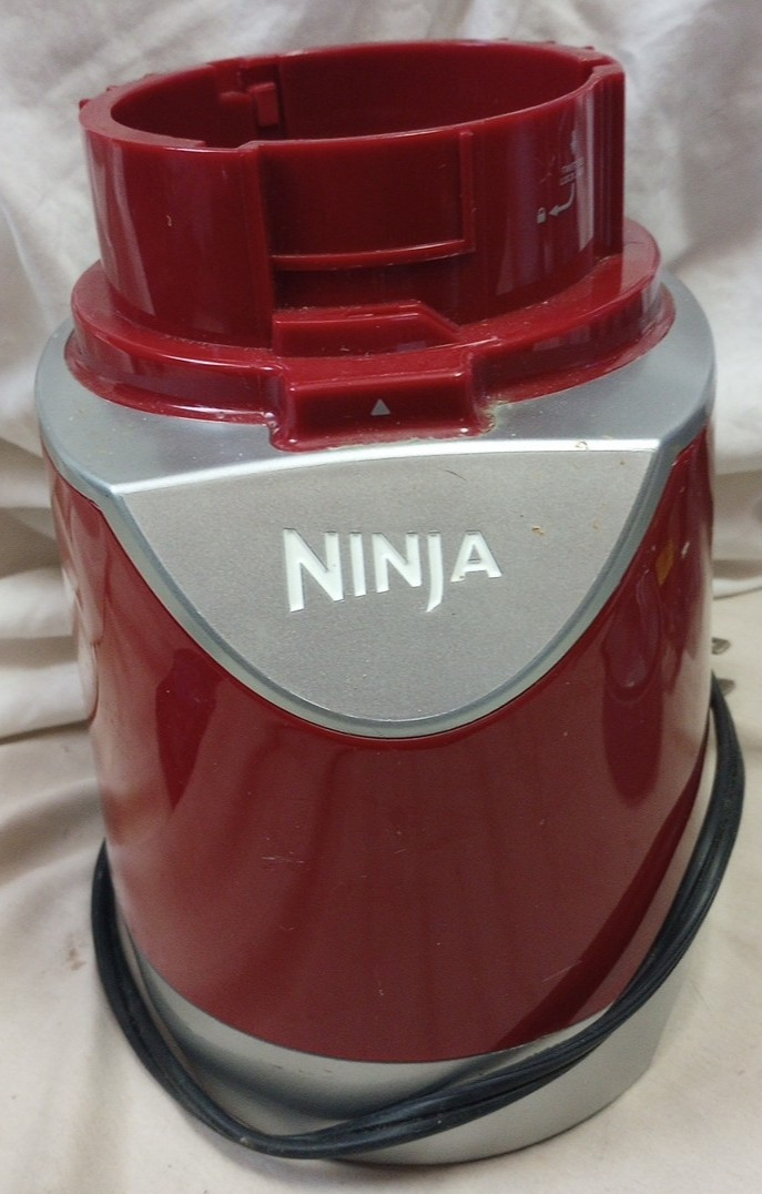 Ninja Kitchen Systems Pulse Motor Base BL207QMH 30 Red Good Condition