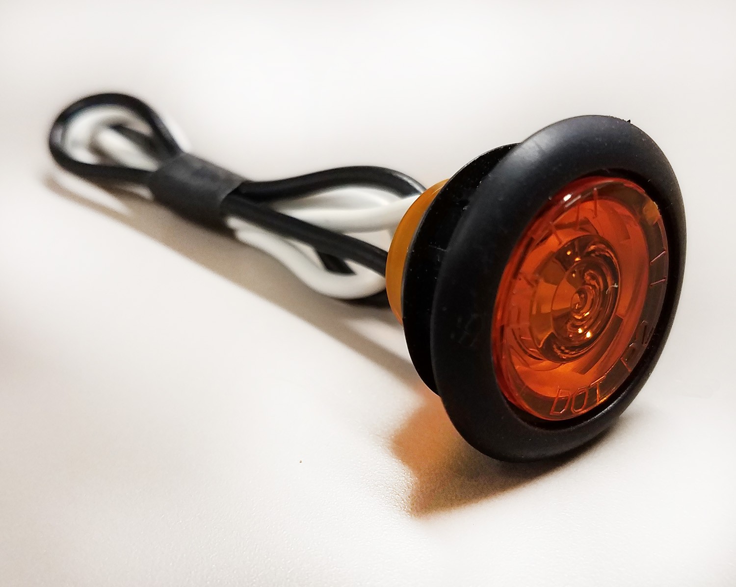 Peterson Manufacturing M171A Clearance Light