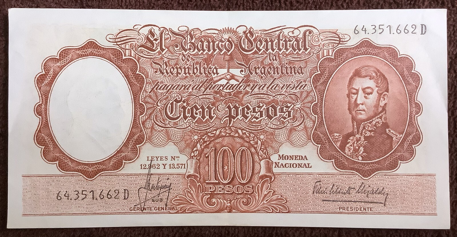 ARGENTINA notes 100 PESOS,  low shipping!
