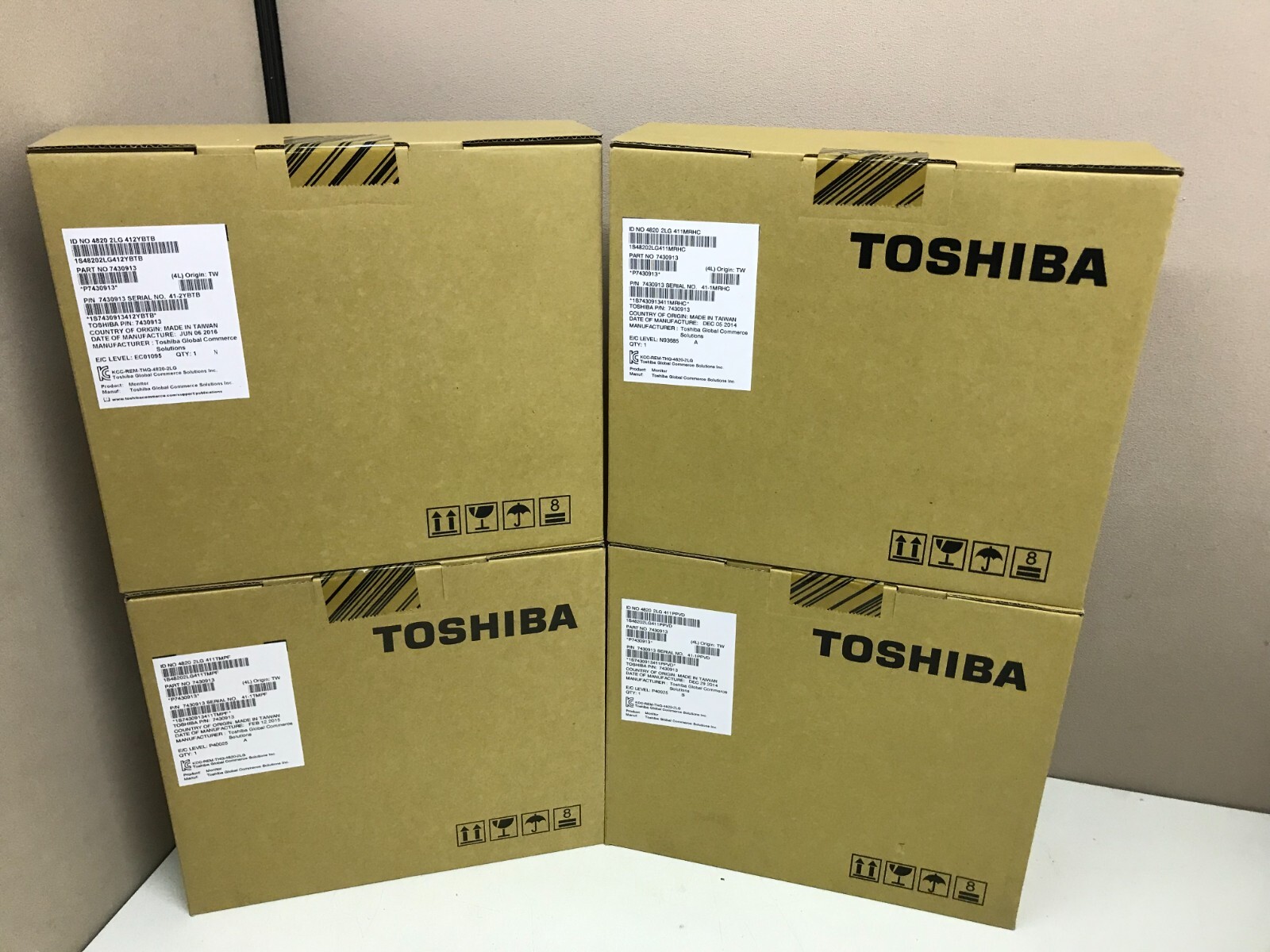 LOT of 4 NEW Toshiba IBM 7430913 POS 12" Touchscreen Monitor Display 4820 2LG
