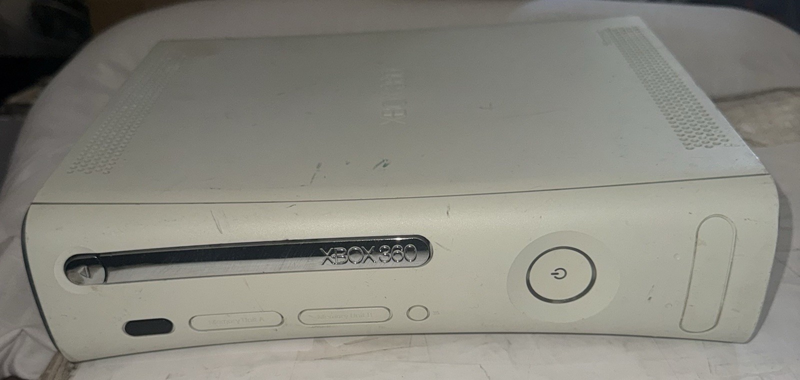 PARTS OR REPAIRS Microsoft Xbox 360 White Console Only No Cords