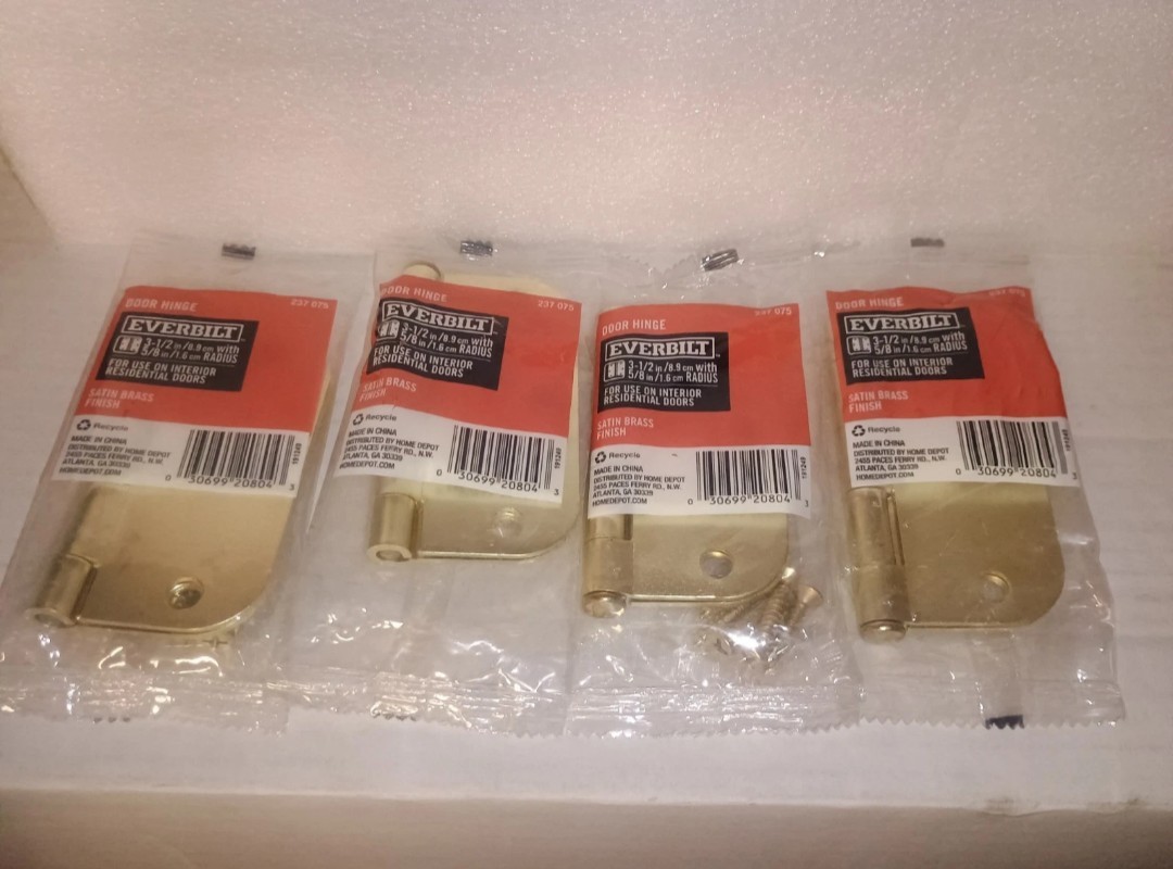 Lot Of 8 Everbilt Interior Door Hinges 3 1/2" Satin Brass 5/8" Radius 237 075