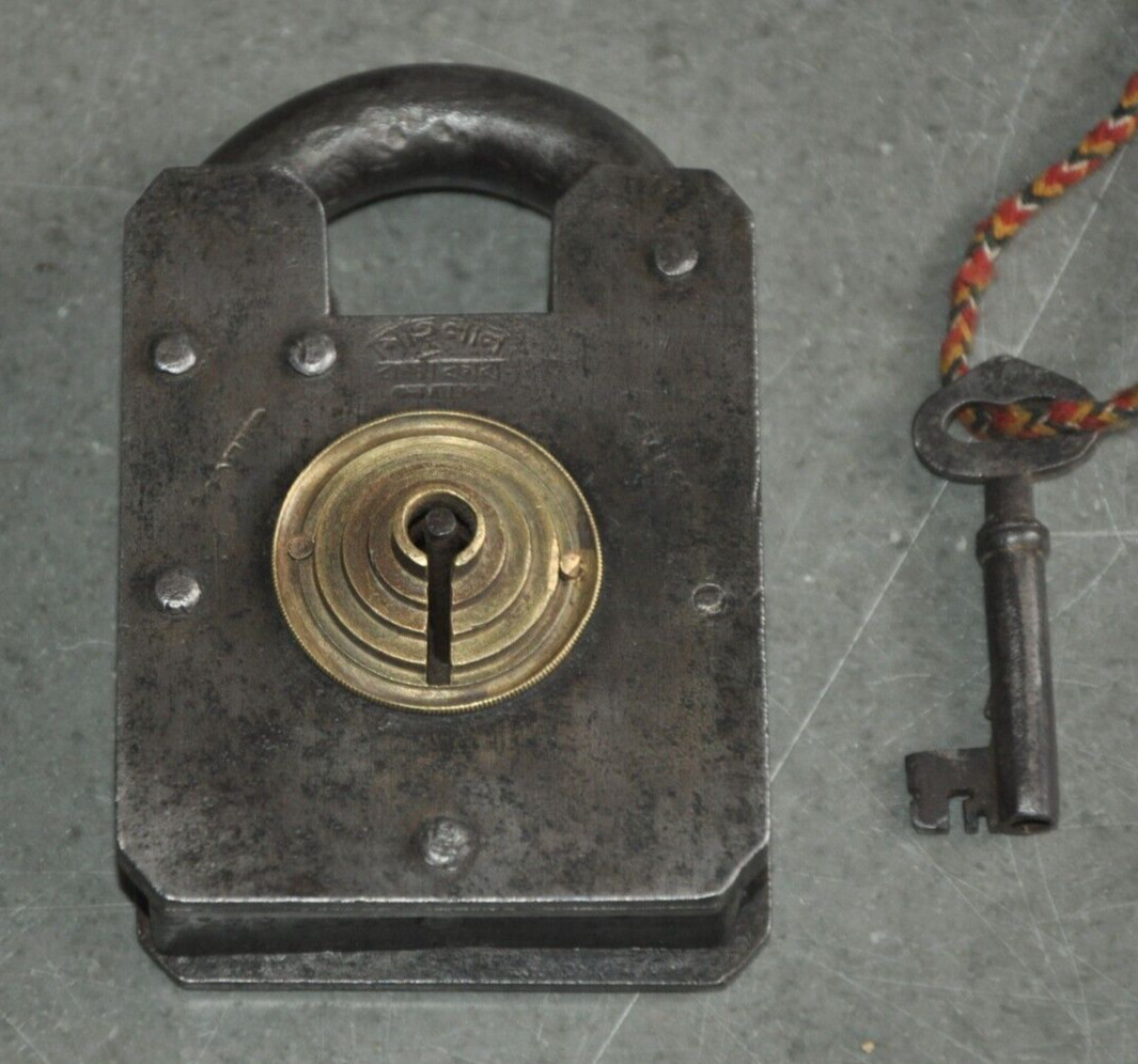 Vintage Iron Shape Solid Heavy Unique Handcrafted Padlock, Nice Patina