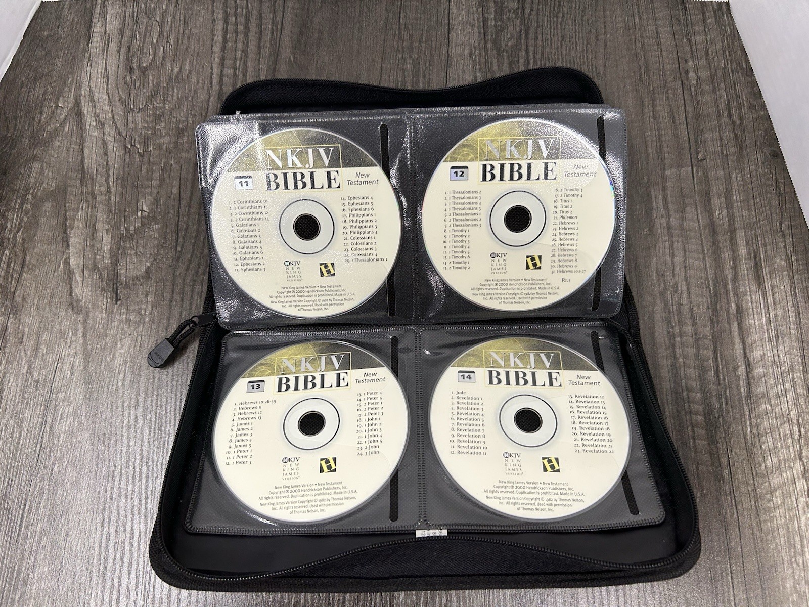 Old & New Testaments NKJV BIBLE Audio CD Hendrickson 2000 Complete Carrying Case