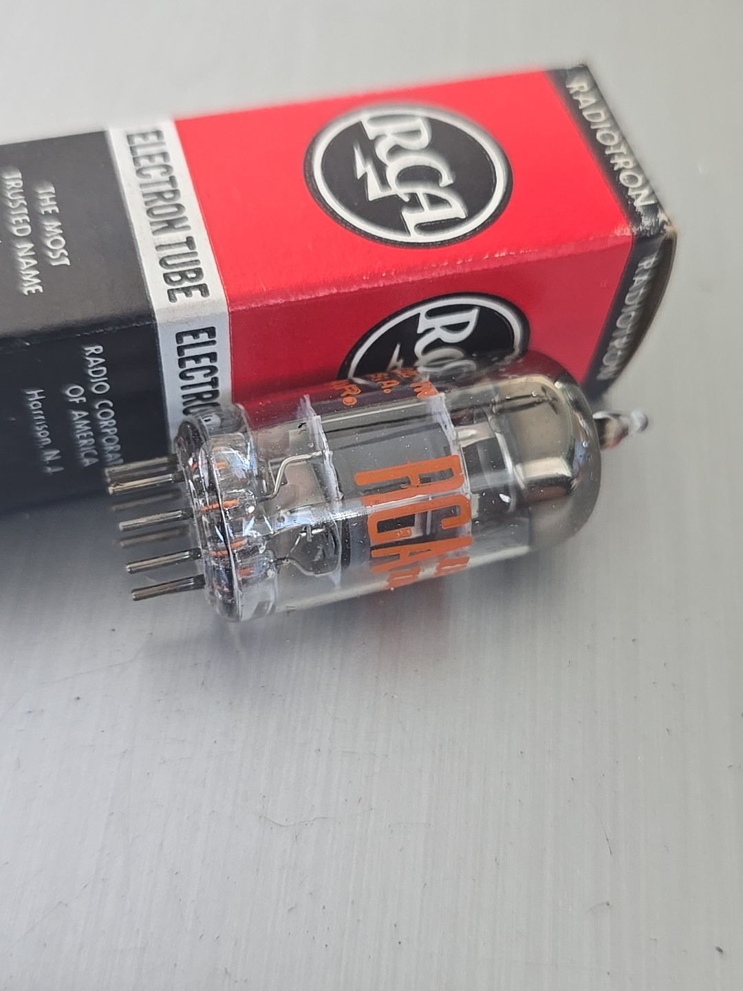 VTG RCA 5FV8 ELECTRON TUBES NOS NIB