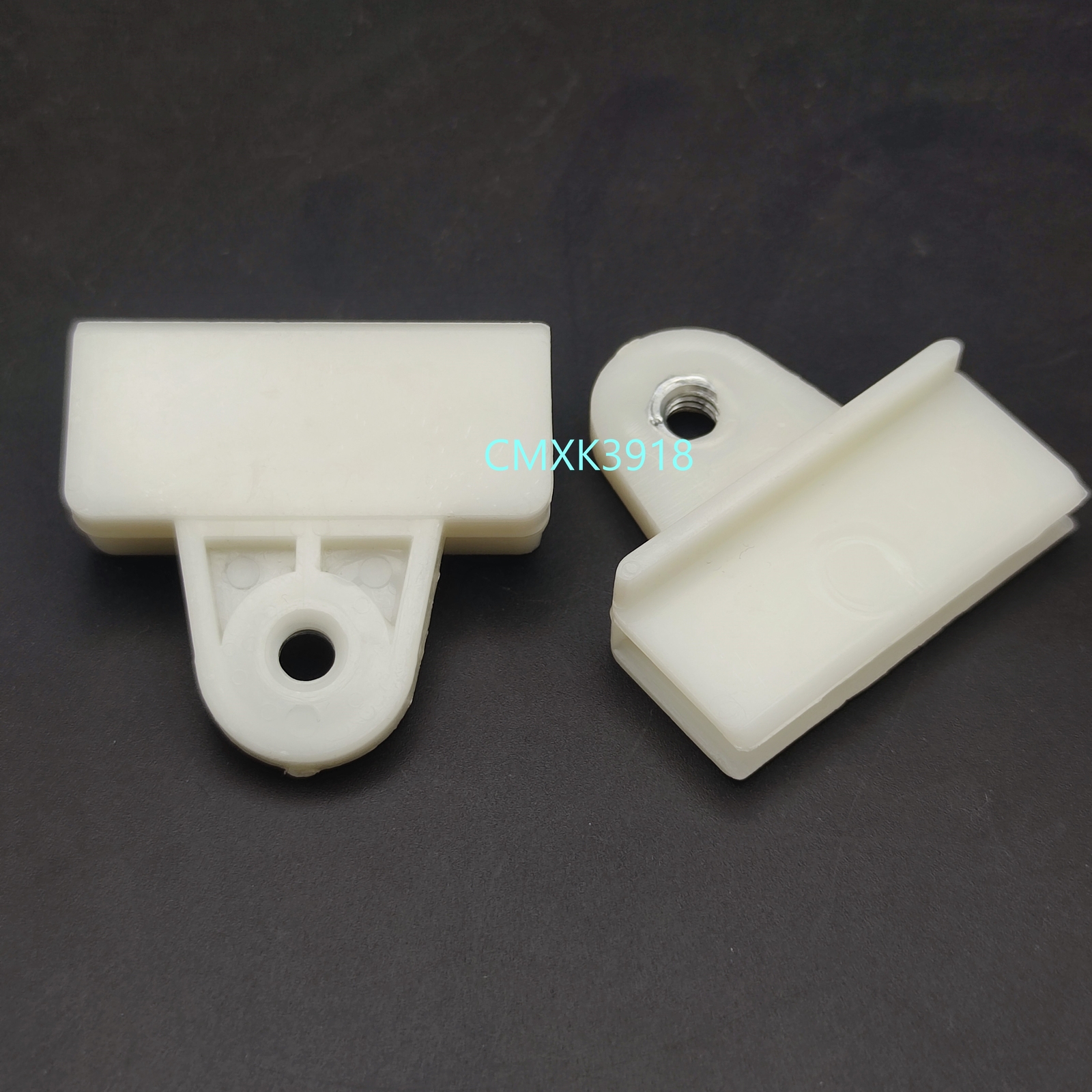 2 Door Window Regulator Glass Channel Holder Support Clip for Nissan 80320-01G00