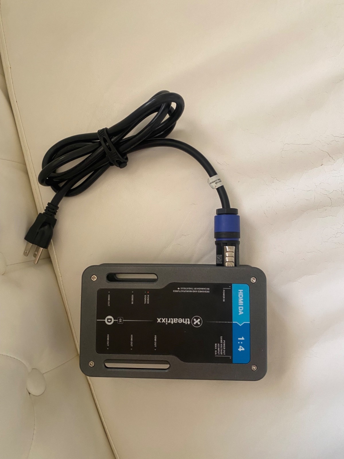 Theatrixx Technologies SDI/HDMI Bidirectional Video Converter
