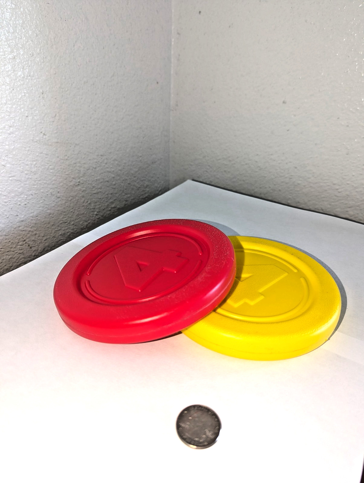 Giant Connect 4 Disc Replacement  YELOW and RED Coin Checker Circle Hasbro Parts