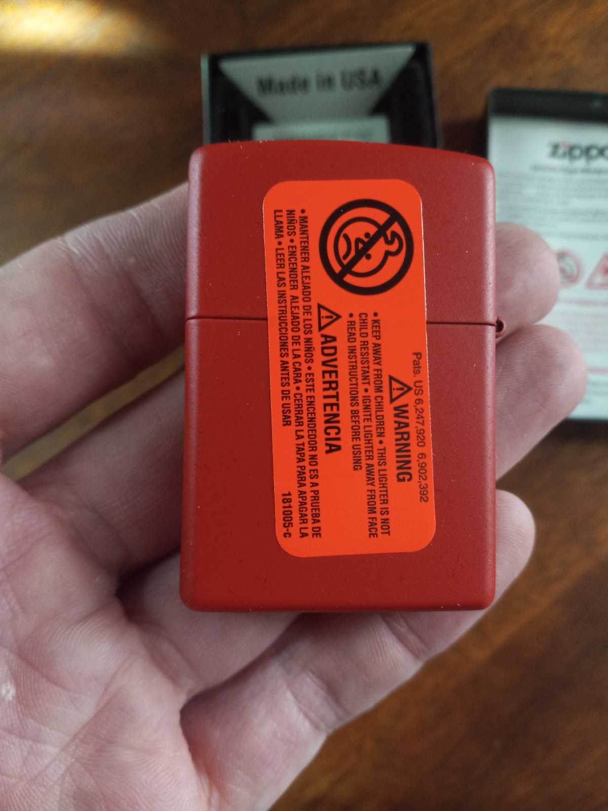 PULP FICTION RED APPLE ZIPPO LIGHTER Unfired