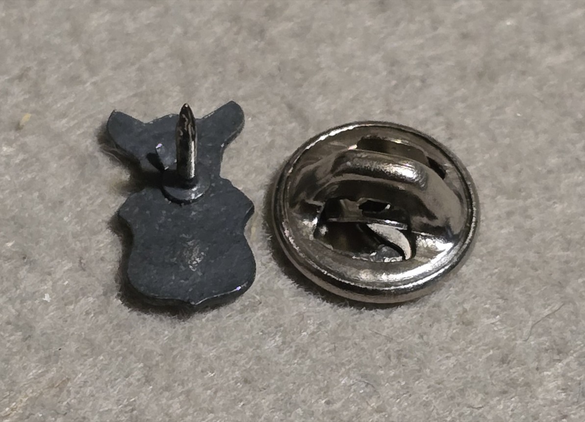 Tiny Air Force Pin with Old Symbol / Logo