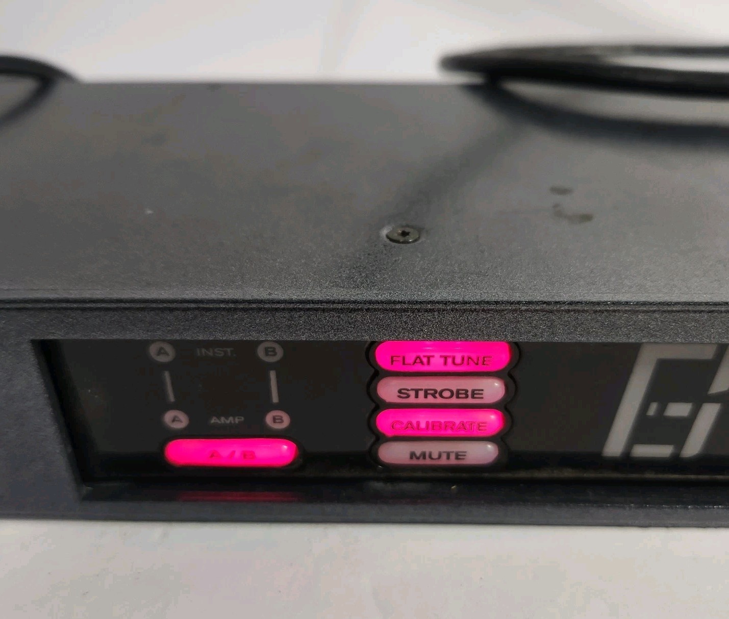 Sabine RT-7100 Advanced Rack Tuner