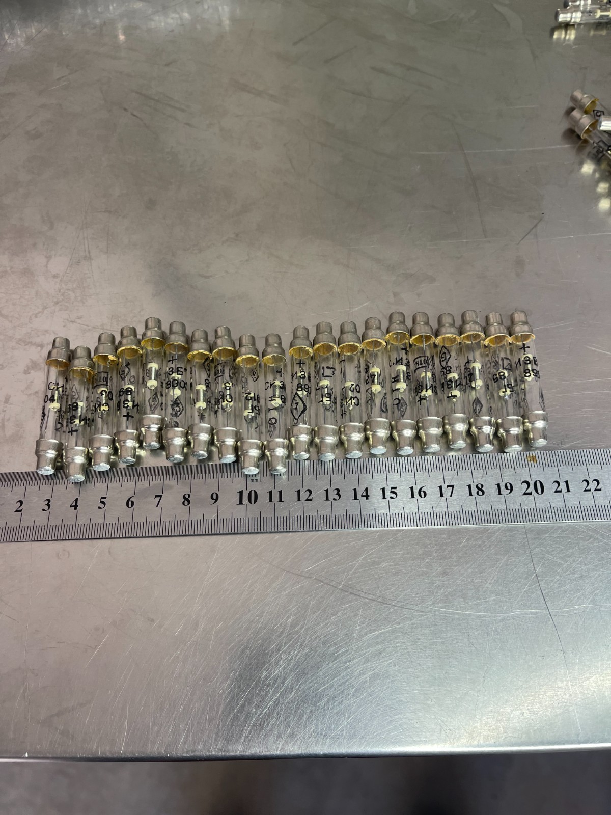 20pc.  NEW Geiger Counter Tube GM Tube si3bg си3бг Tested Beta Gamma