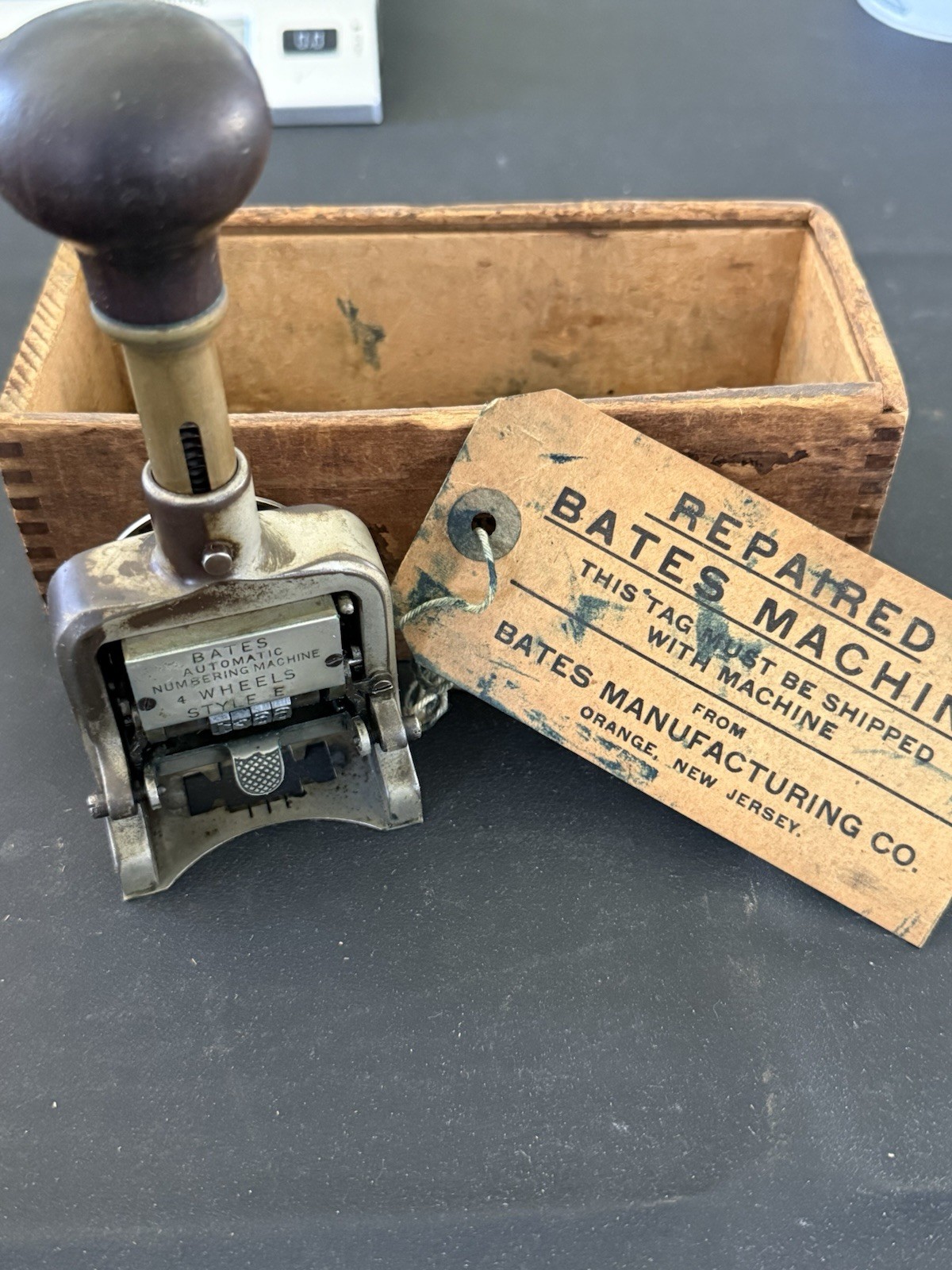 Vintage Bates Automatic Numbering Machine 4 Wheel Style E w/ Wood Box Tag