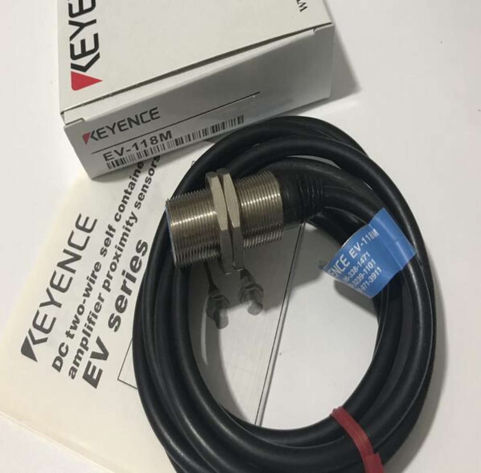 ONE NIB Keyence EV-118M Proximity switch sensor- US Stock