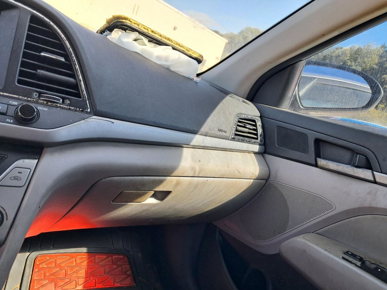 ELANTRA 2017 Glove Box 4840955