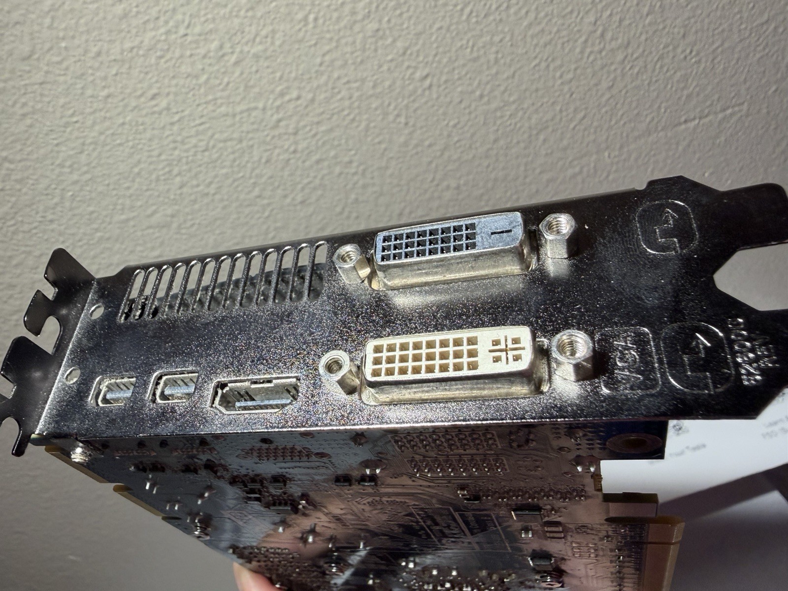 Sapphire Technology AMD Radeon HD 6950 2GB GDDR5 Video Card