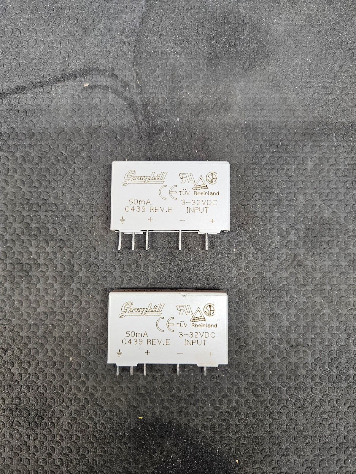 Lot of 2 Grayhill 70M-IDC5 Relays,