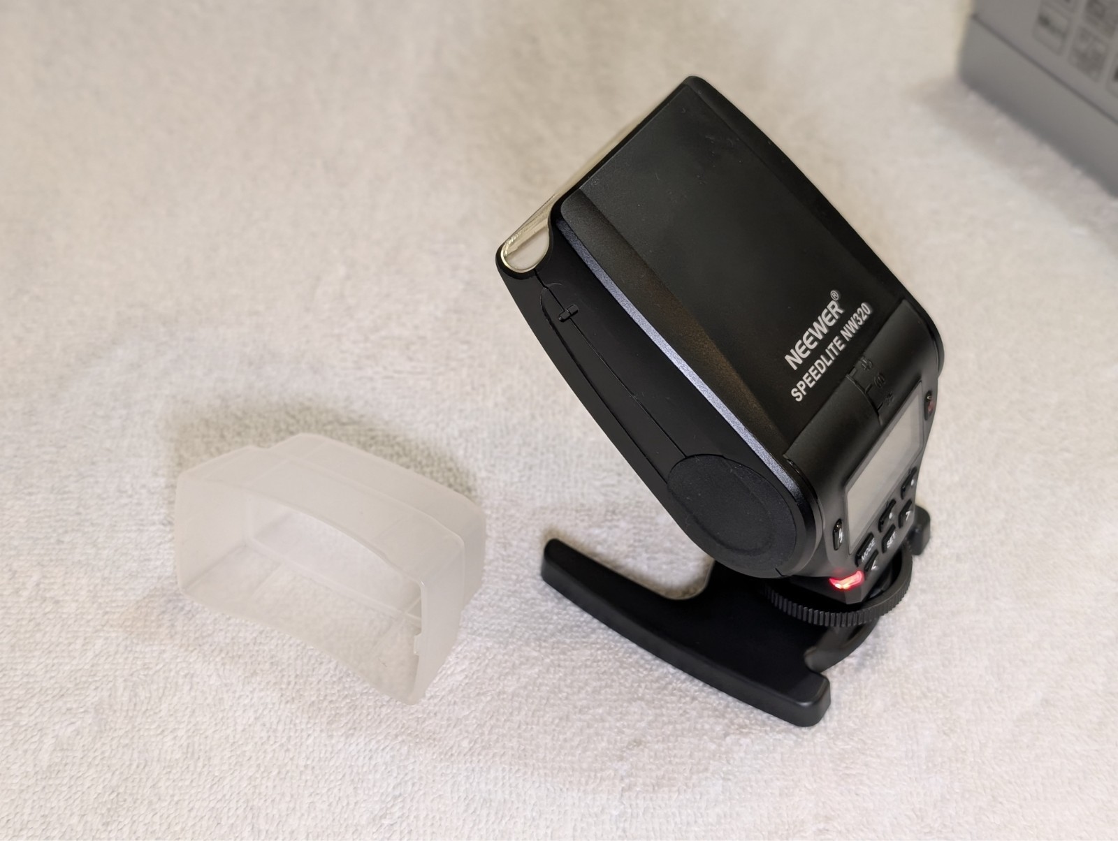 Neewer Speedlite NW320 Flash