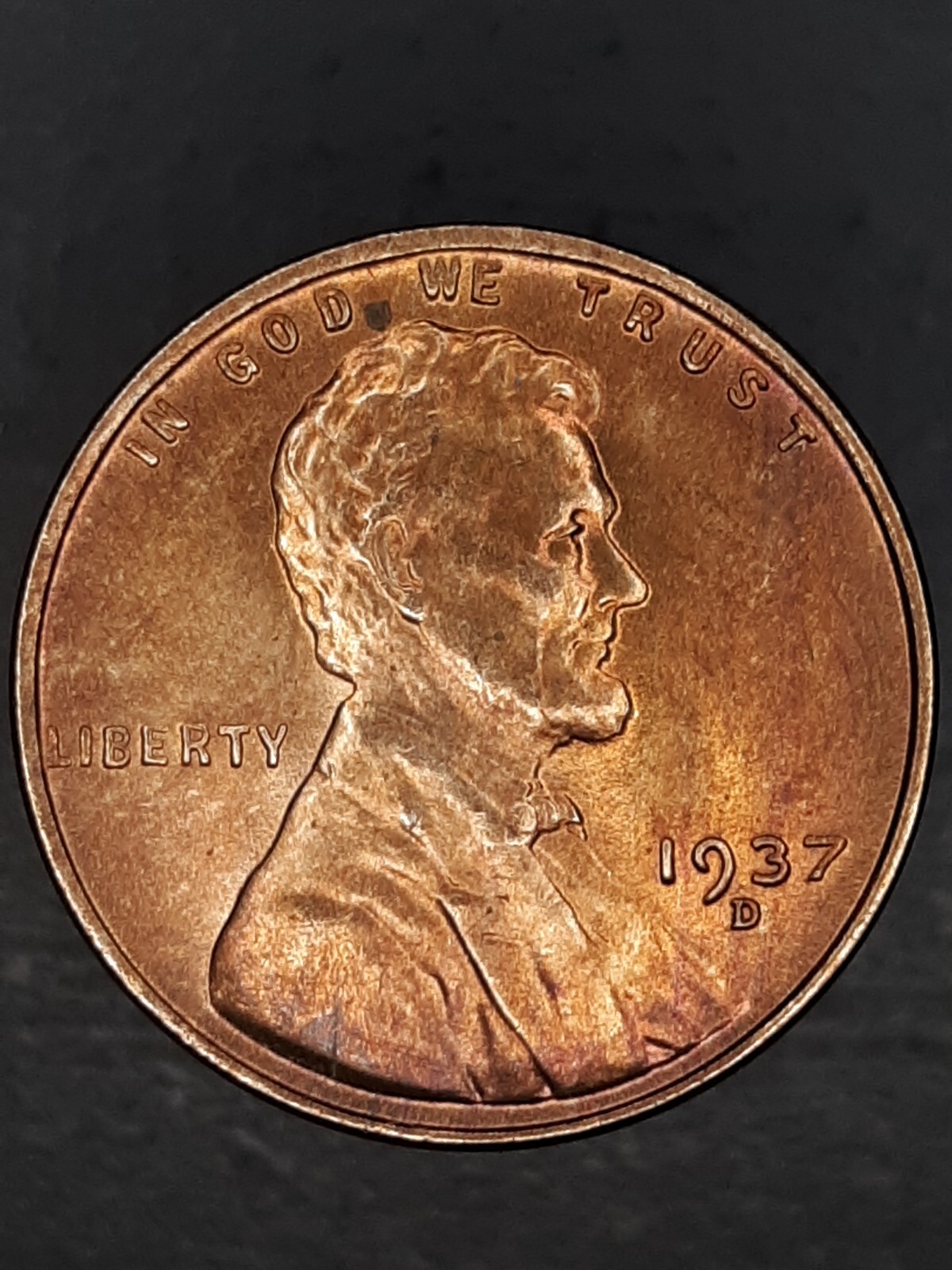 1937(D) wheat cent/ Uncirculated/Red #55