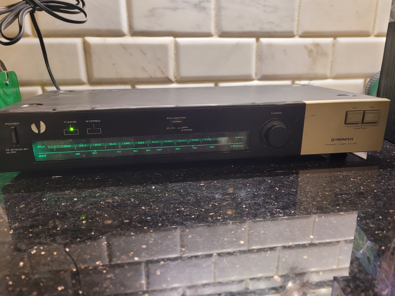 Vintage PIONEER TX-130 Stereo Tuner AM/FM Home Audio Tested