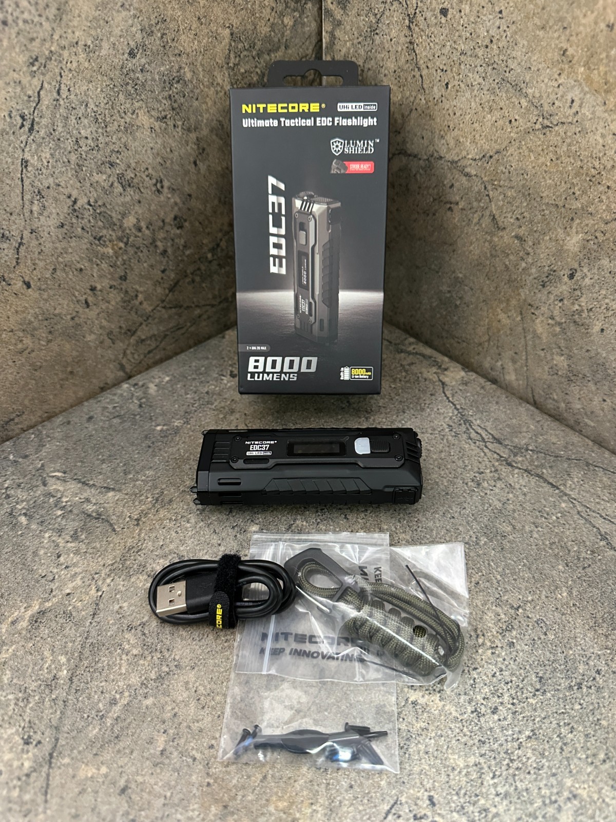 Nitecore EDC37 Rechargeable Flat EDC Flashlight - USB-C 8000 Lumens
