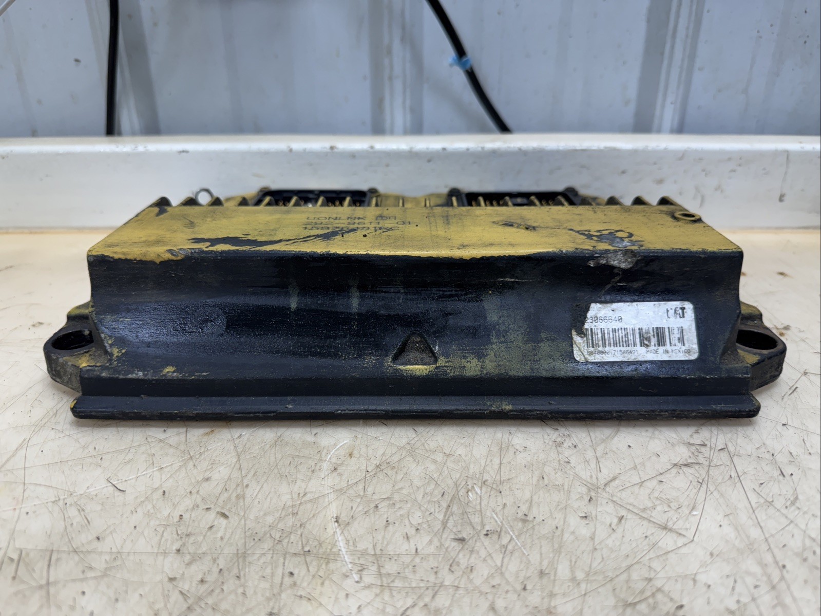 OEM 2007 Caterpillar C13 ACERT Engine Control Module, ECM, ECU, 292-9611-01
